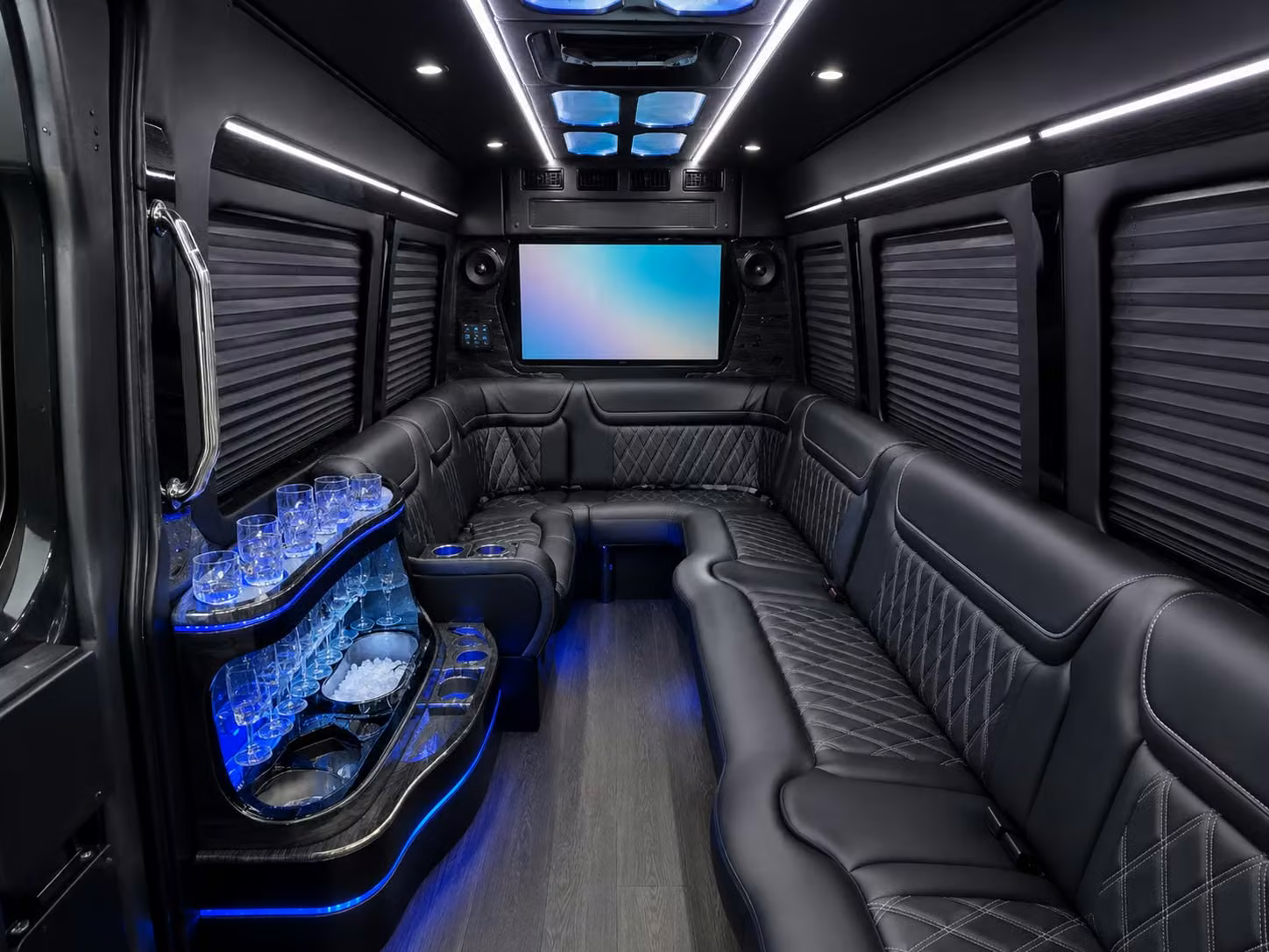 book lancaster field trip transportation for day trips to los angeles attractions