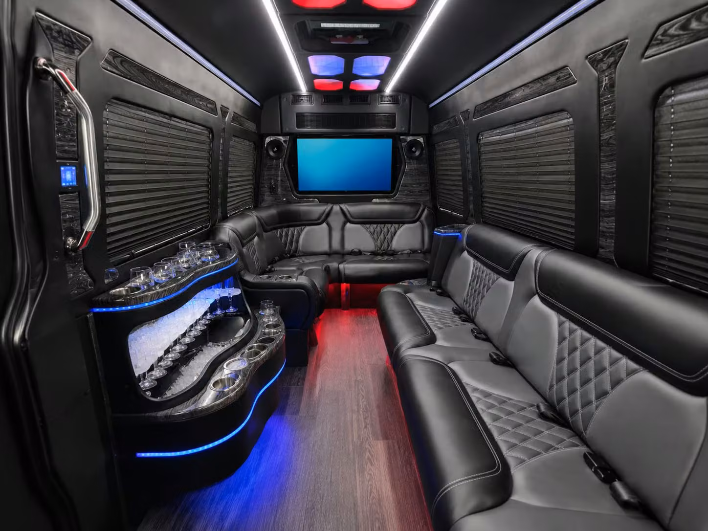 construction and worksite shuttles keep antelope valley projects on schedule